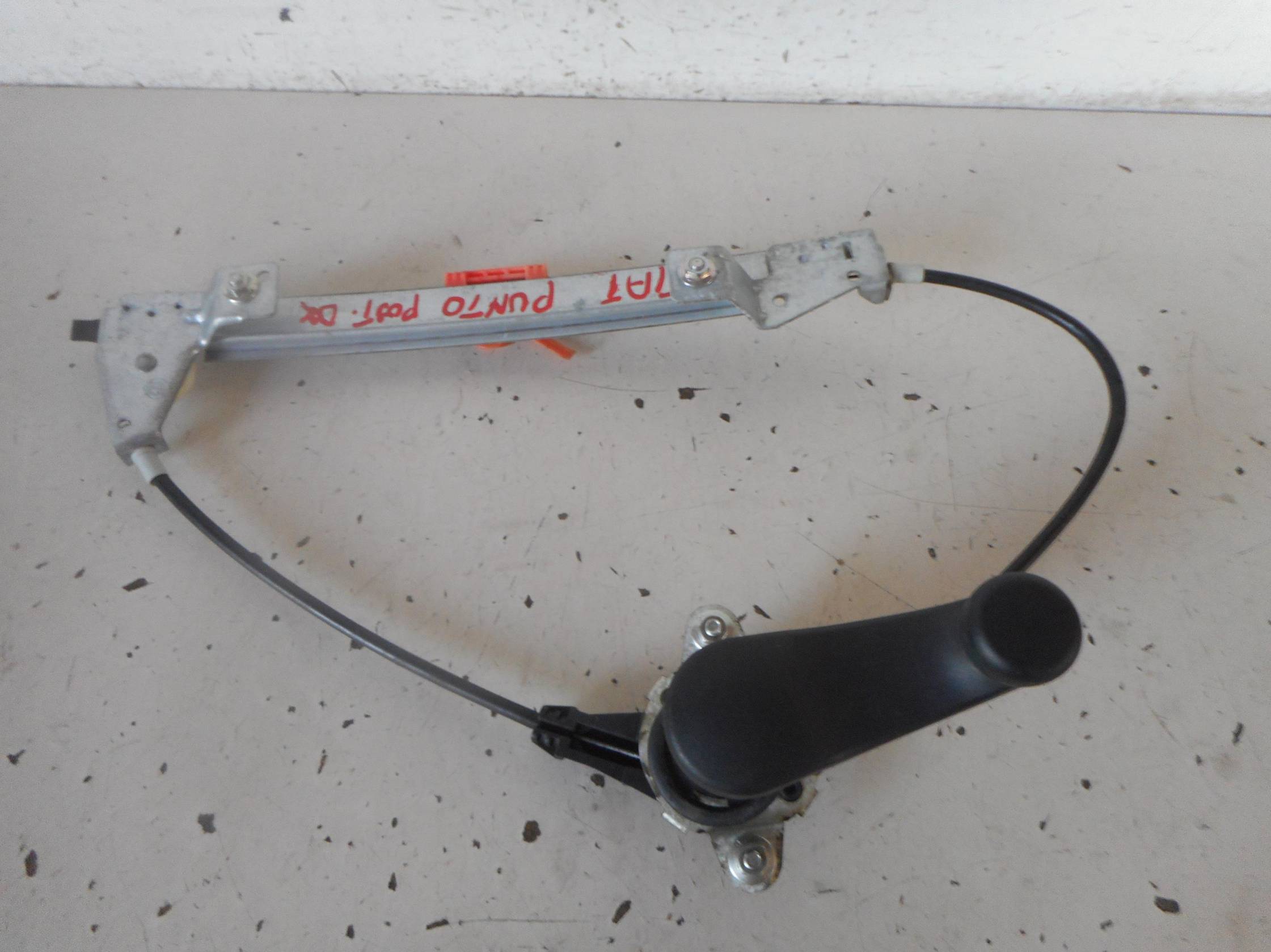 Alzacristallo porta post. dx.